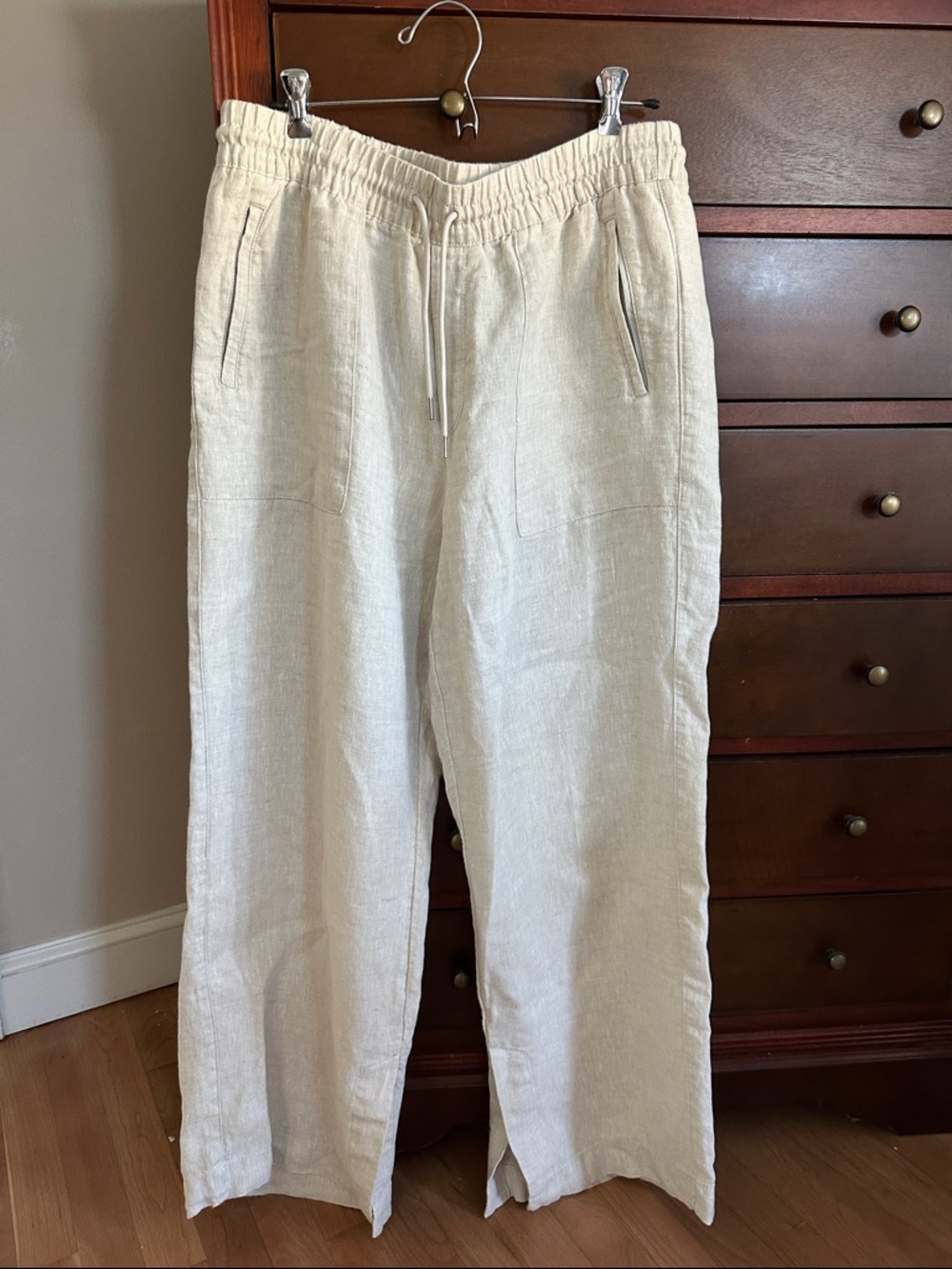 Athleta minimal wear Women’s Cream Linen-Blend Joggers